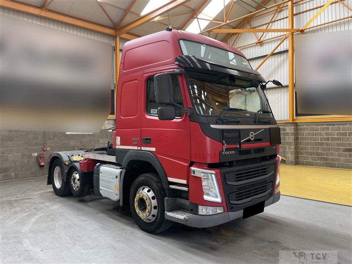 2015 Volvo Volvo Others