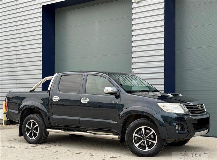 2017 Toyota Hilux