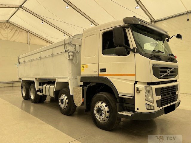 2013 Volvo Volvo Others