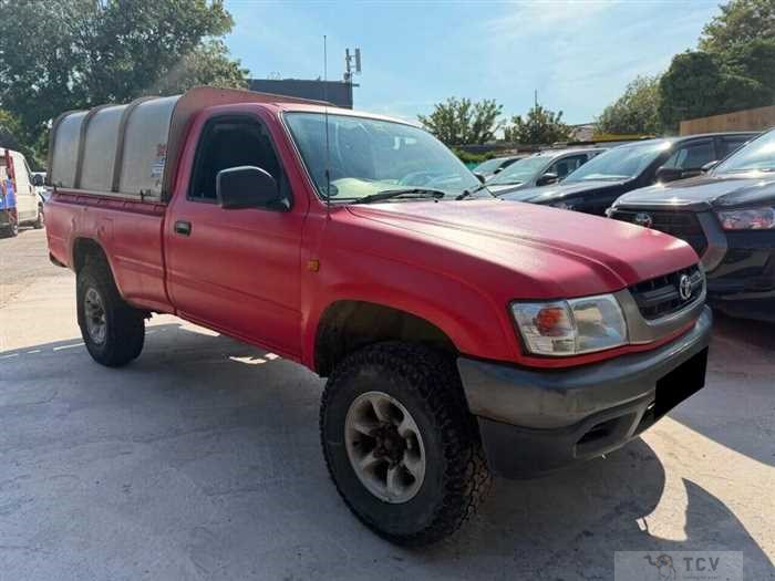 2002 Toyota Hilux