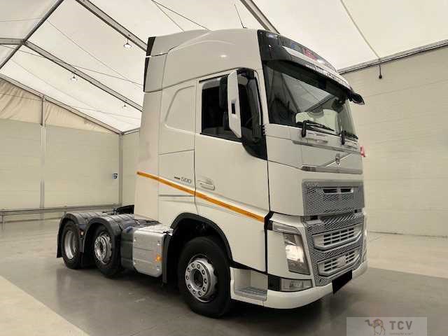 2017 Volvo Volvo Others