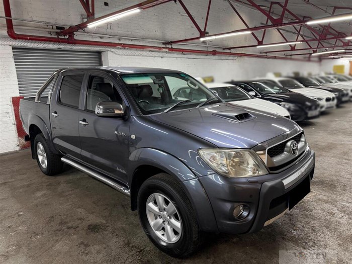 2011 Toyota Hilux
