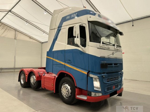 2017 Volvo Volvo Others