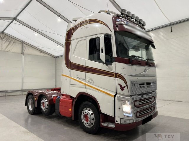 2015 Volvo Volvo Others