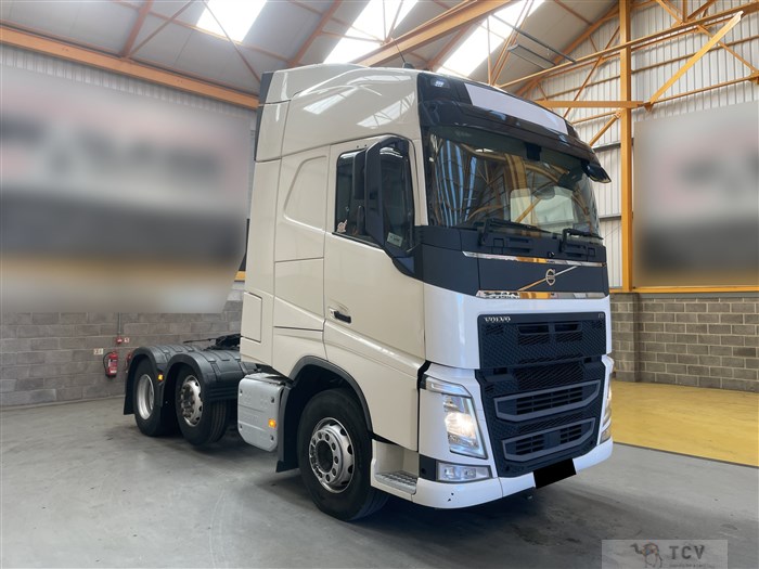 2017 Volvo Volvo Others