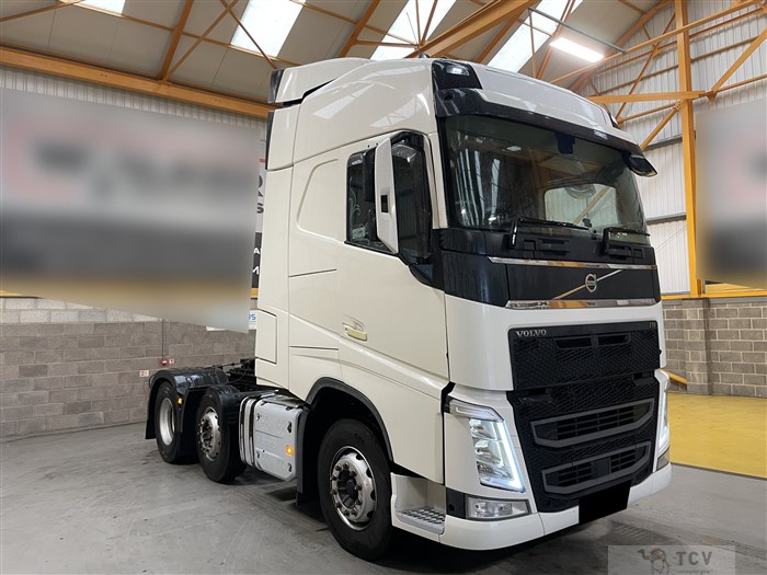 2017 Volvo Volvo Others