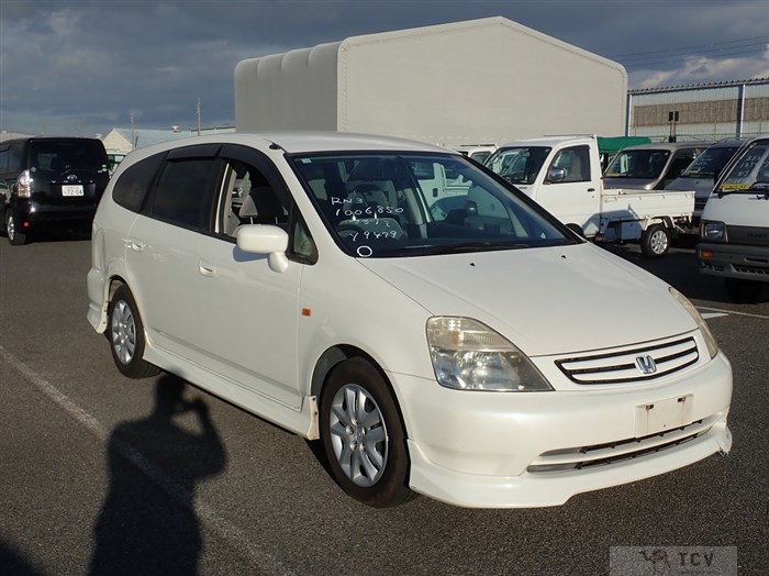 2000 Honda Stream