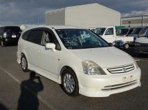 2000 Honda Stream