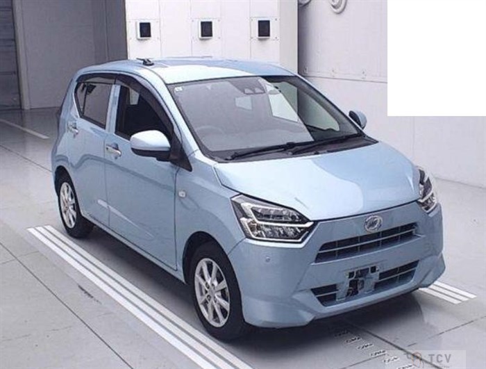 2017 Daihatsu Mira Es