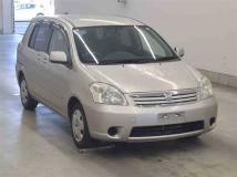 2005 Toyota Raum