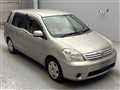 2004 Toyota Raum