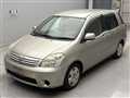 2004 Toyota Raum