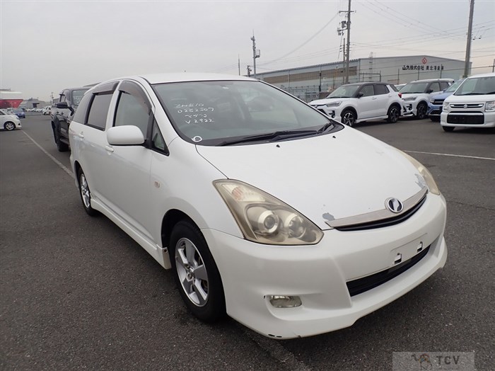 2005 Toyota Wish