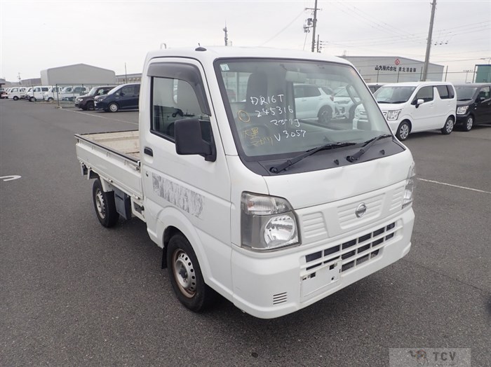 2016 Nissan Clipper Truck