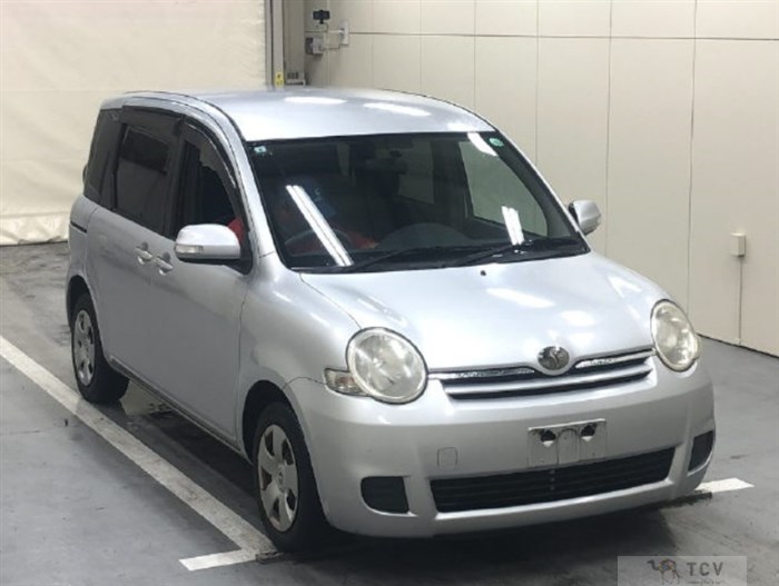 2009 Toyota Sienta