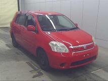 2005 Toyota Raum