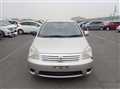 2005 Toyota Raum