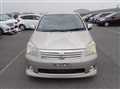 2004 Toyota Raum
