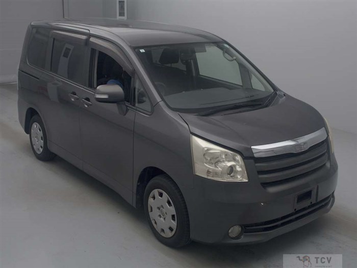 2009 Toyota Noah