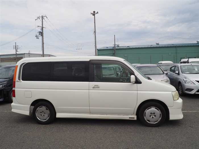 Honda Step Wgn 2001 photo 3