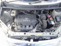 2004 Toyota Raum