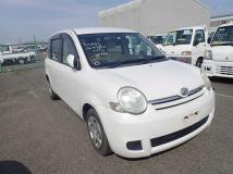 2007 Toyota Sienta
