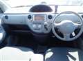 2005 Toyota Sienta
