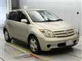 2003 Toyota IST