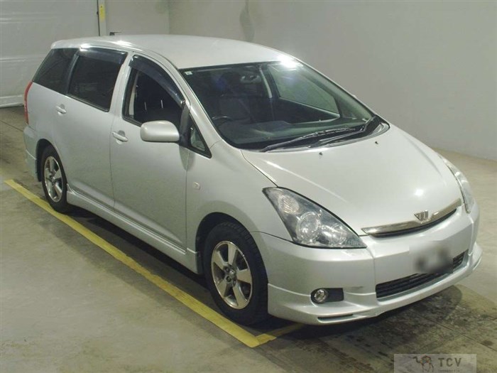 2003 Toyota Wish