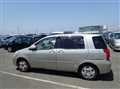 2005 Toyota Raum