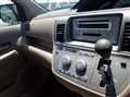 2005 Toyota Raum