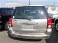 2004 Toyota Raum