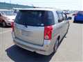 2005 Toyota Raum