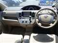 2005 Toyota Raum