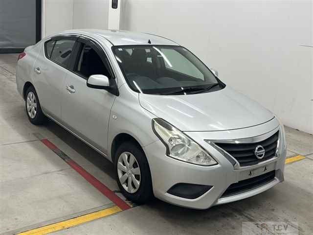 2017 Nissan Latio