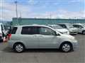 2006 Toyota Raum