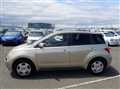 2003 Toyota IST