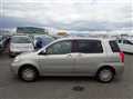 2005 Toyota Raum