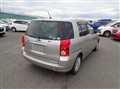 2005 Toyota Raum