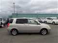 2005 Toyota Raum