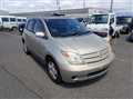 2003 Toyota IST