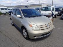2003 Toyota IST
