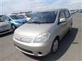 2005 Toyota Raum