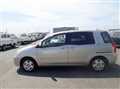 2005 Toyota Raum