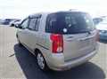 2005 Toyota Raum