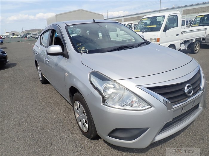 2017 Nissan Latio