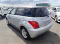 2003 Toyota IST