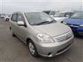 2003 Toyota Raum