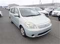 2005 Toyota Raum