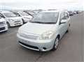 2005 Toyota Raum